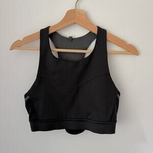 Brooks 3 Pocket Phone Storage Sports Bra Sz Medium